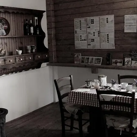 La Lacia Bed and breakfast